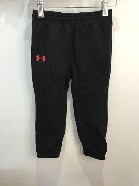 Joggers Underarmour black 24m