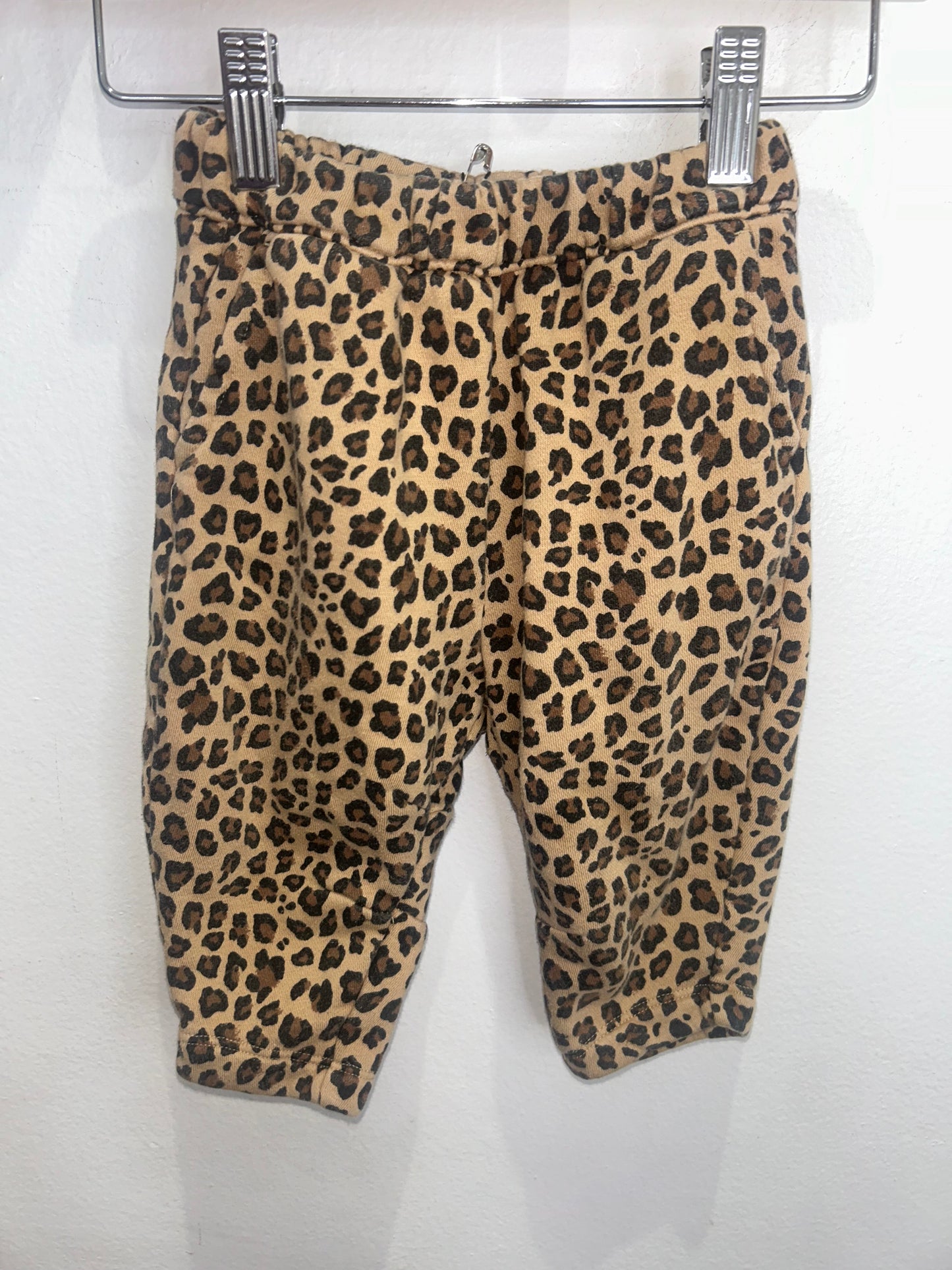 Leopard joggers 6-12m