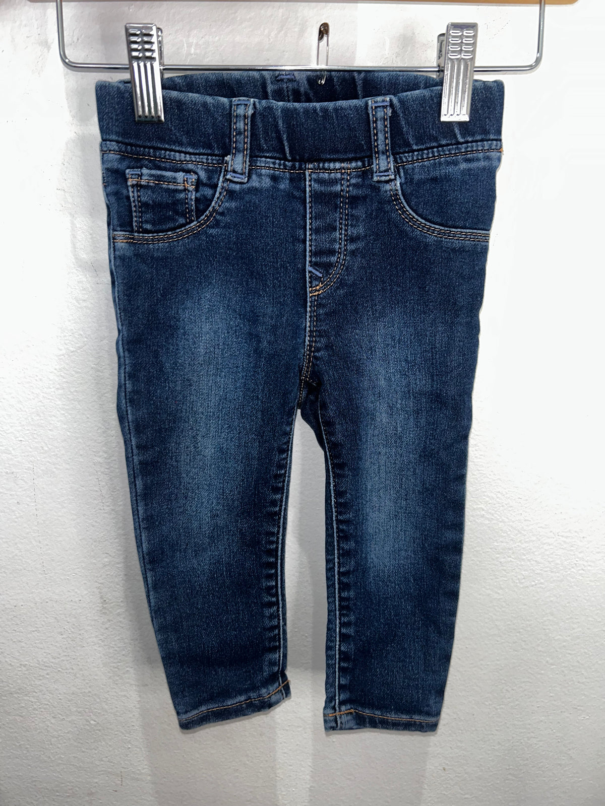 Stretchy skinny jeans 12-18m