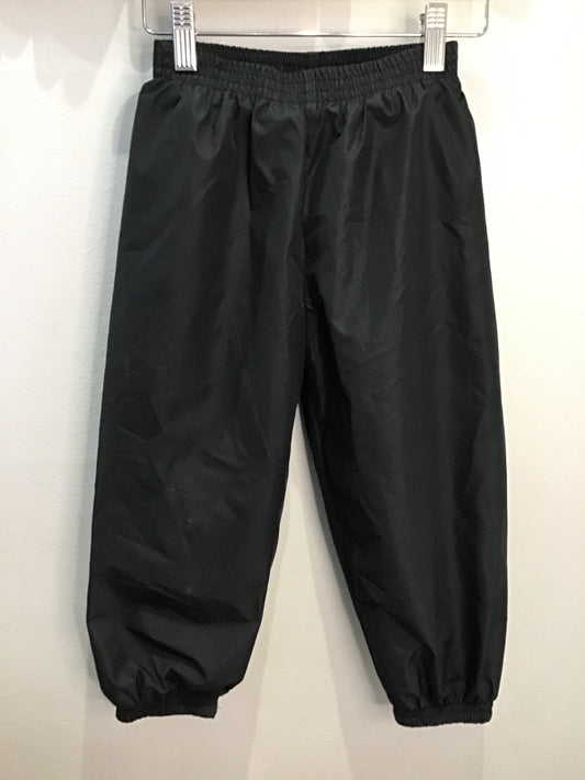 Black fleece lined rain pants 3-4y