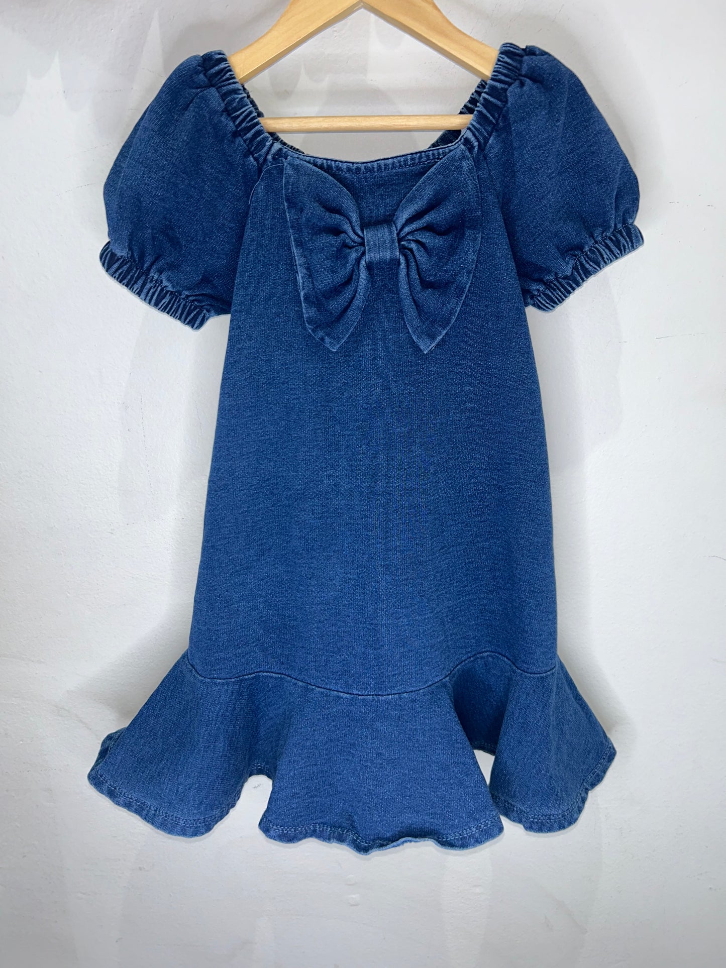 Stretchy denim bow dress 5-6y