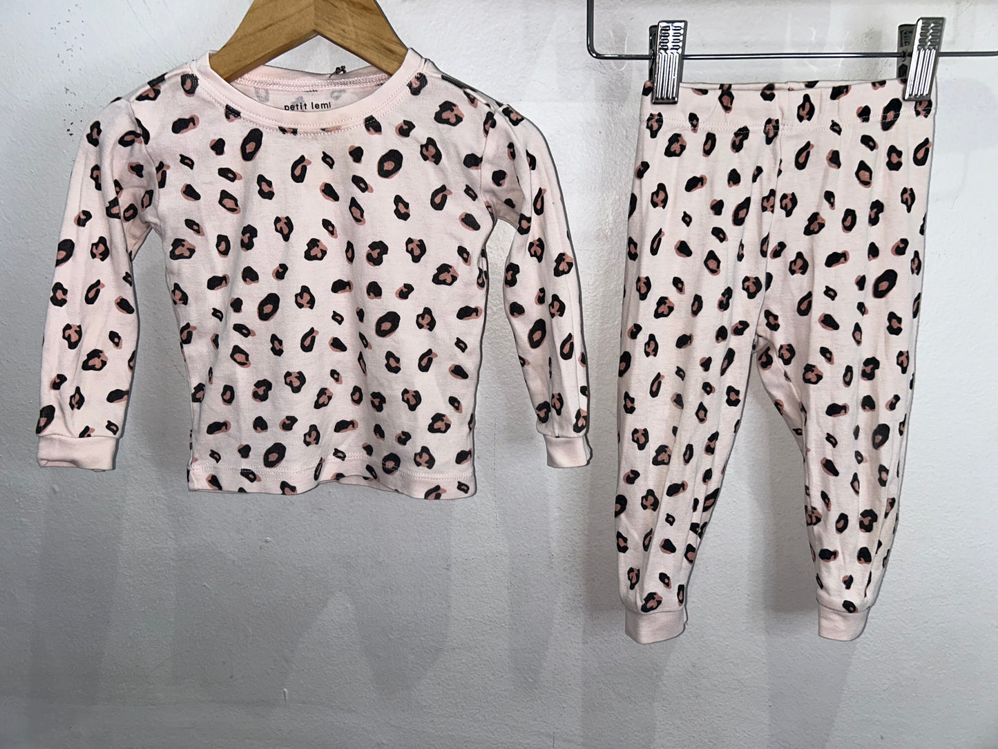 Petit Lem pink leopard lounge set 12m