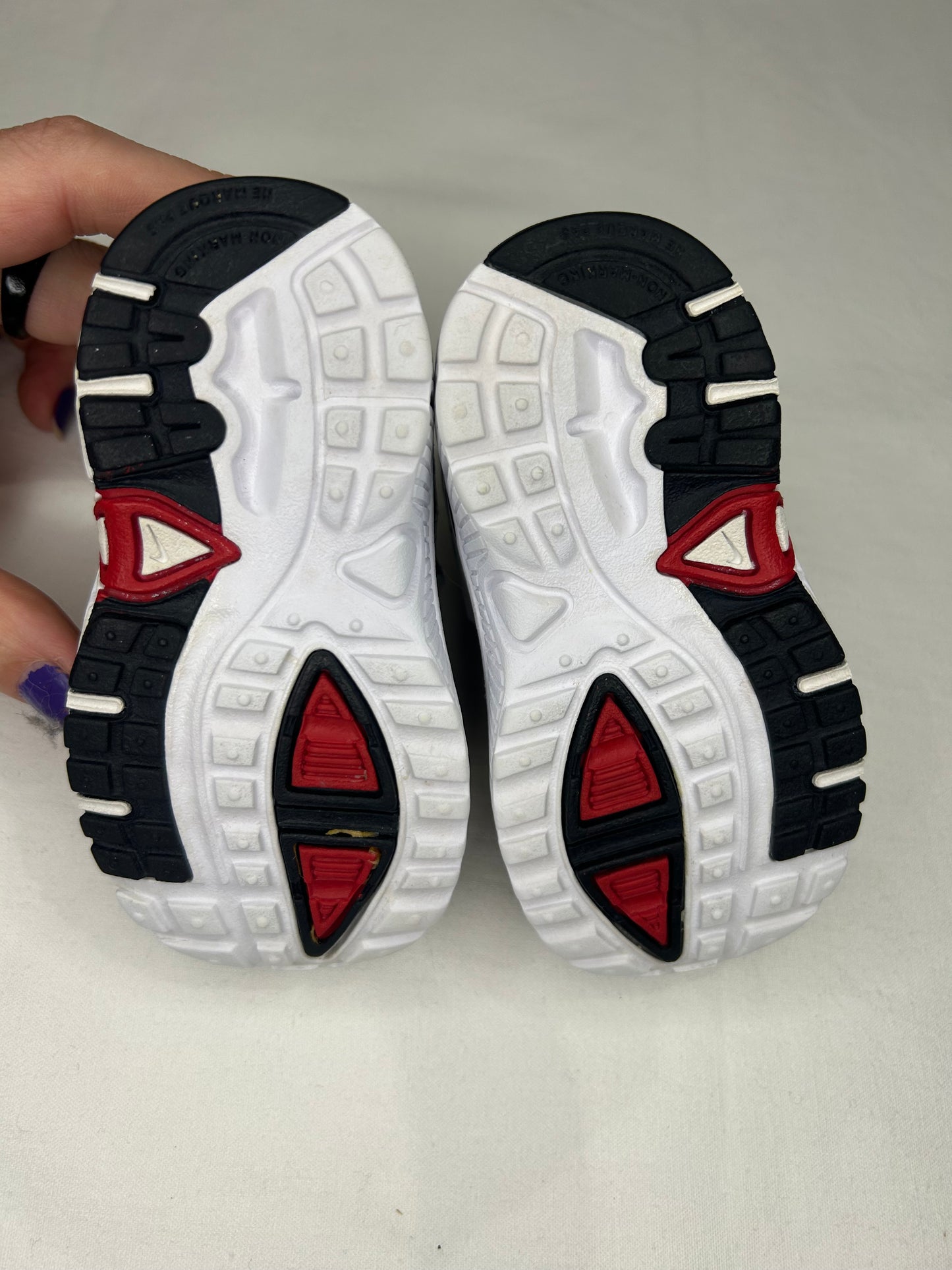 C3.5 Nike baby dad shoes