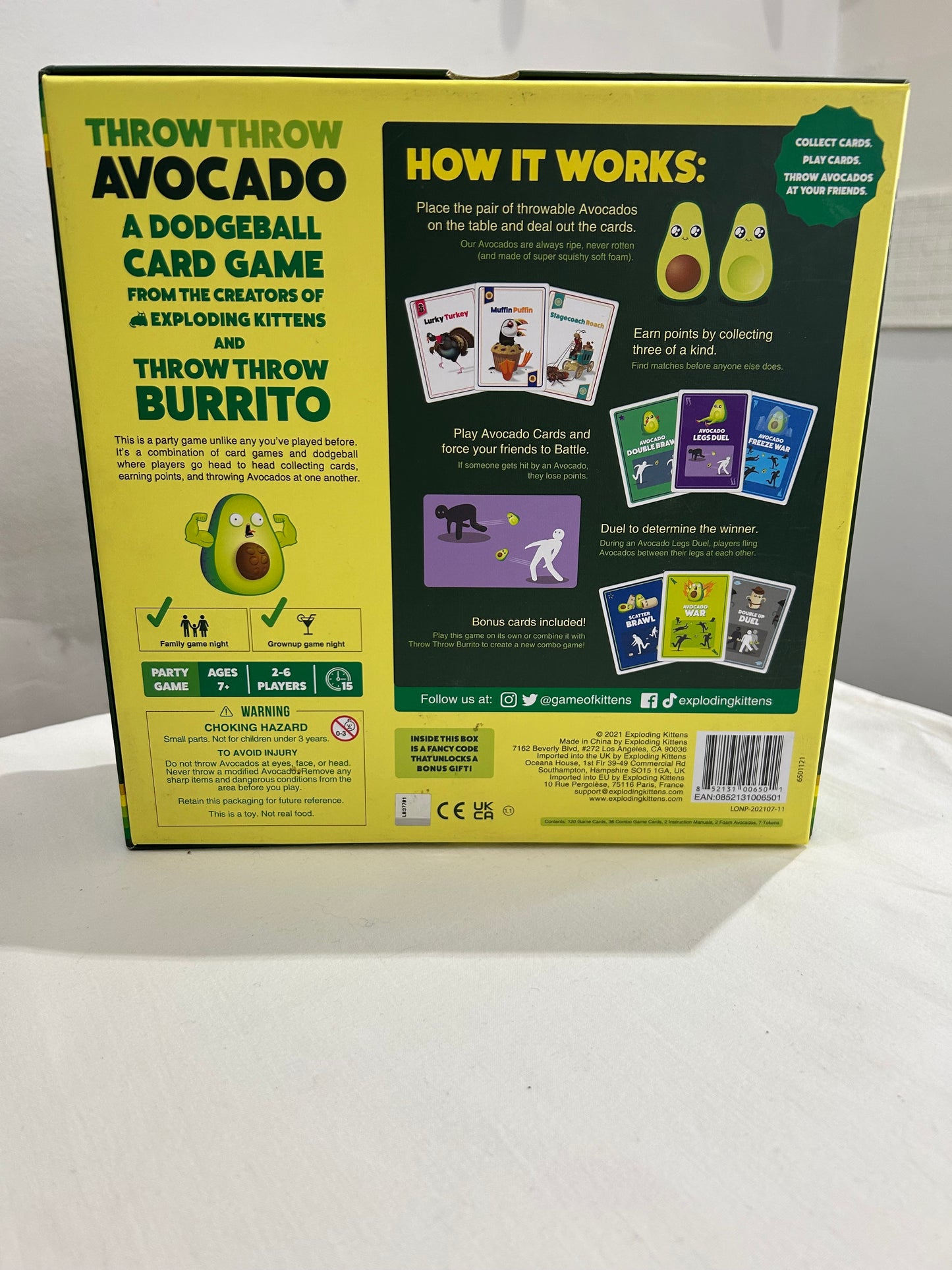 Throw Throw Avocado game