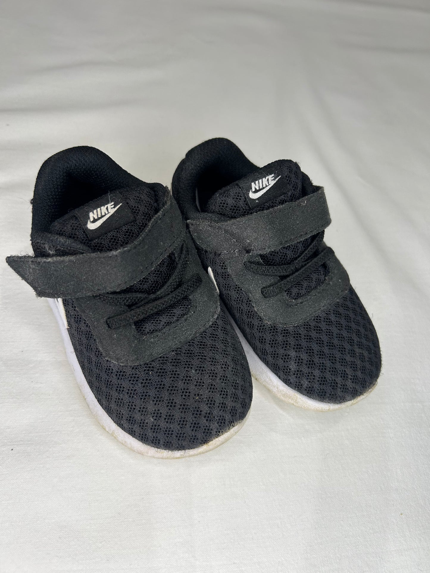 C5 black Nikes
