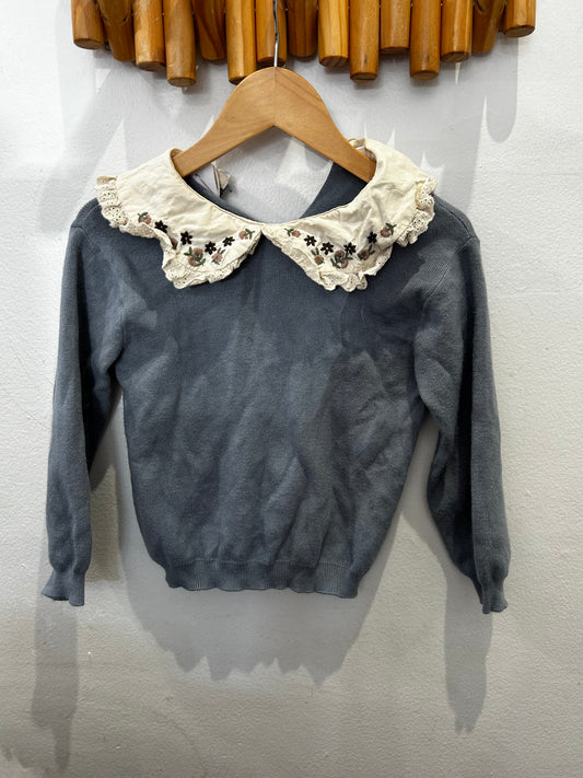 Blue sweater w collar 5y