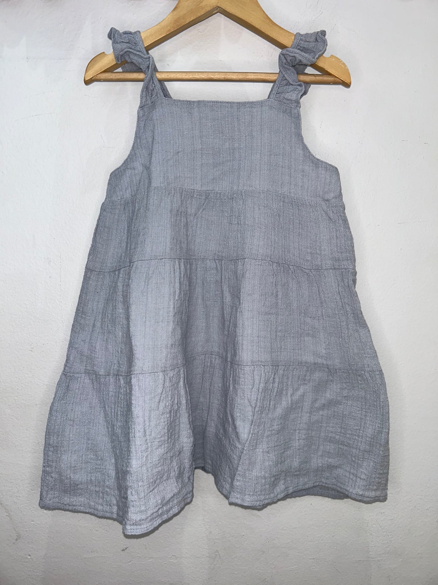 Mute blue dress 4y