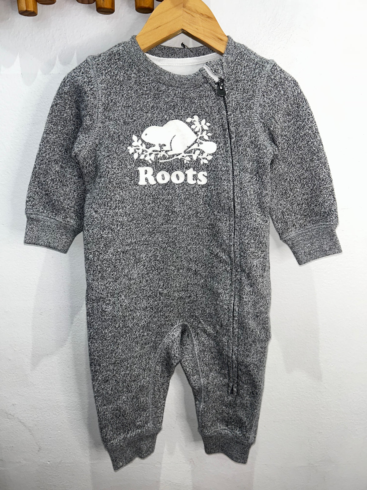 Roots white logo romper 6-12m