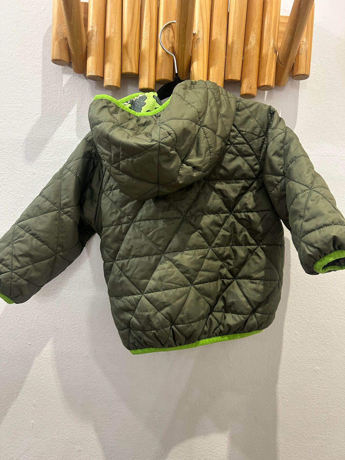 Patagonia reversible jacket olive 12-18m