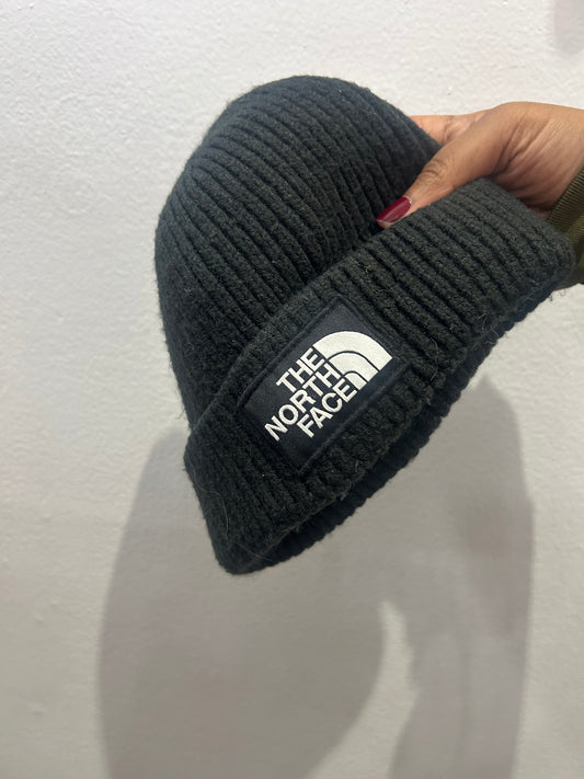The North Face beanie 4y