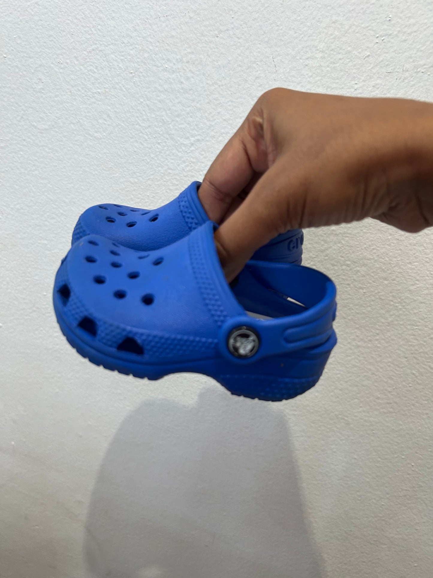 C3 blue Crocs