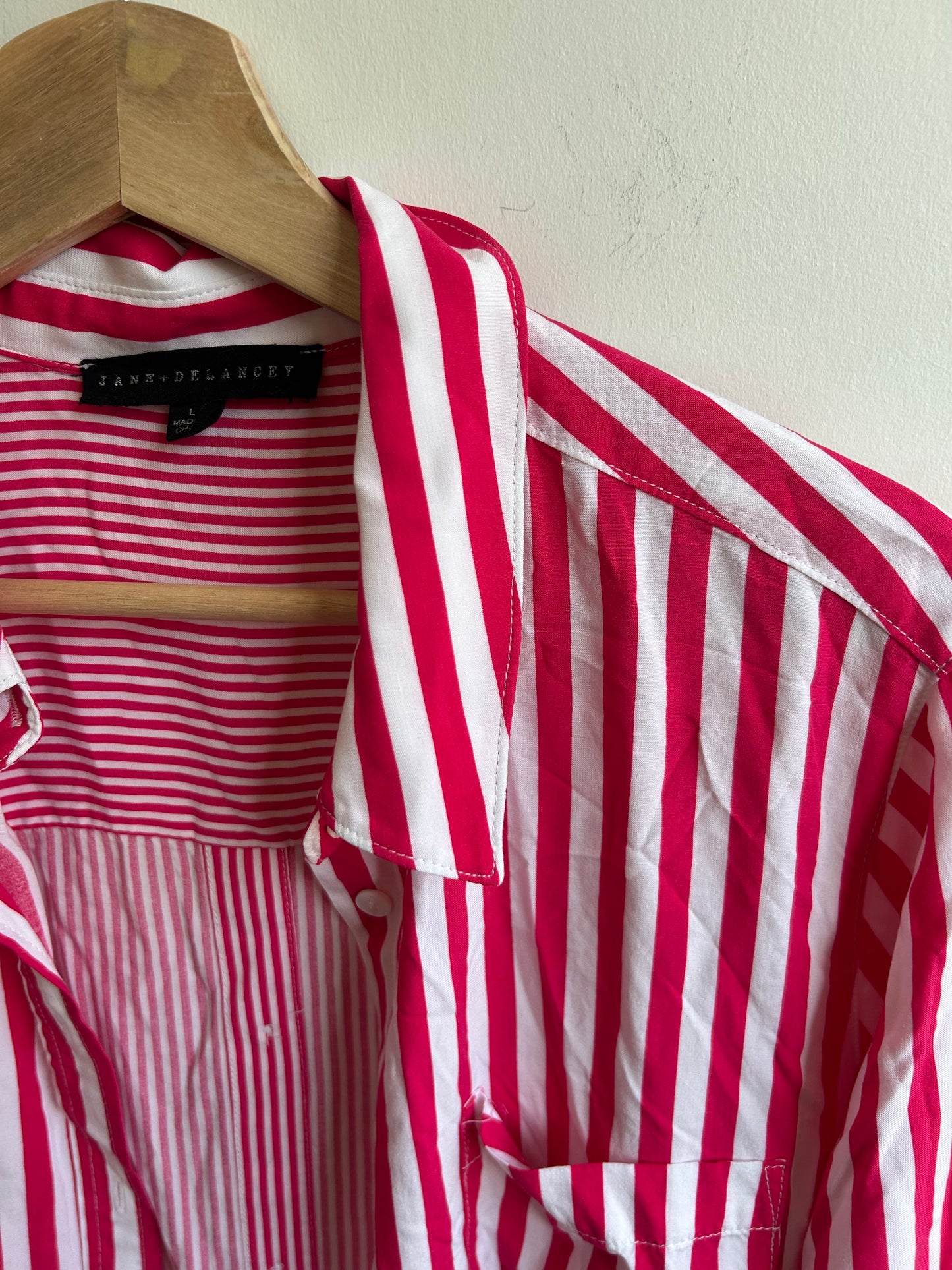 Pink stripes shirt L