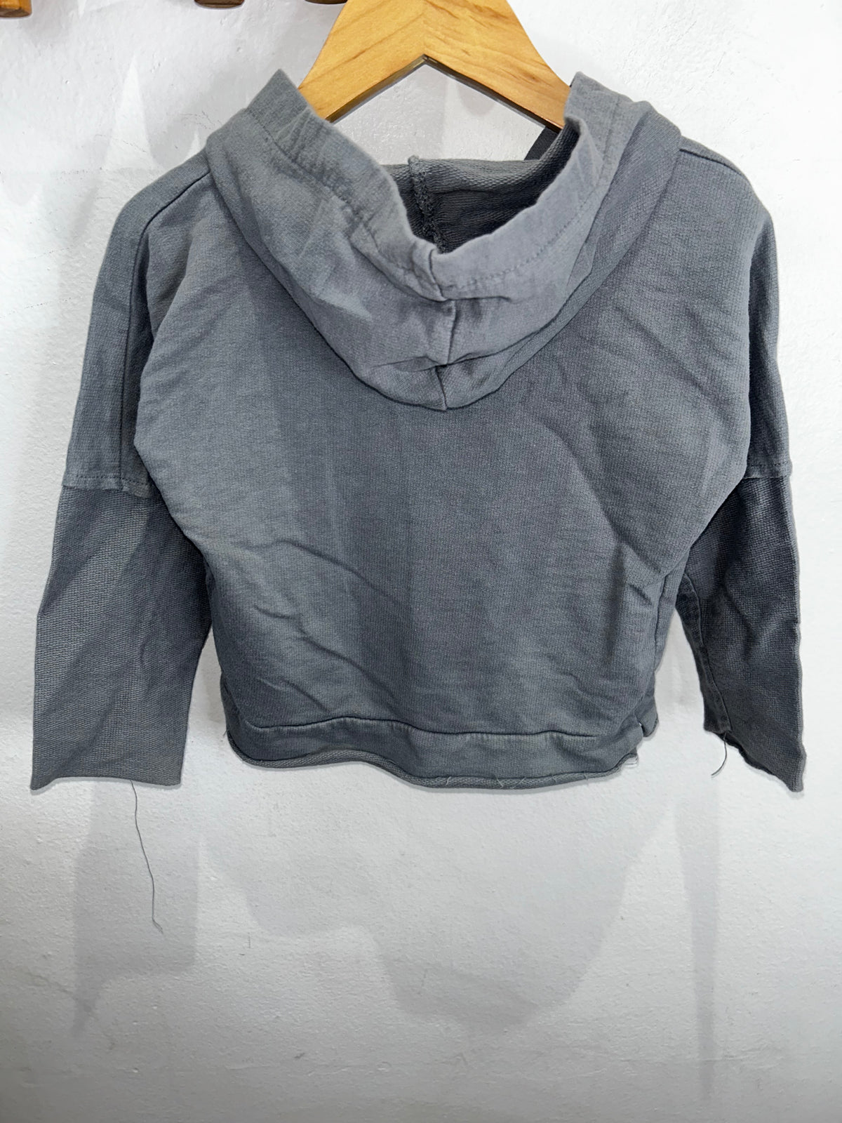Ash light weight hoodie 2-3y