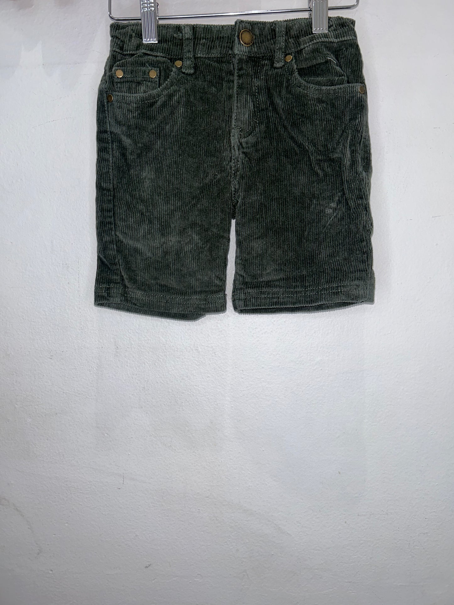 Jamie Kay green cord shorts 5y