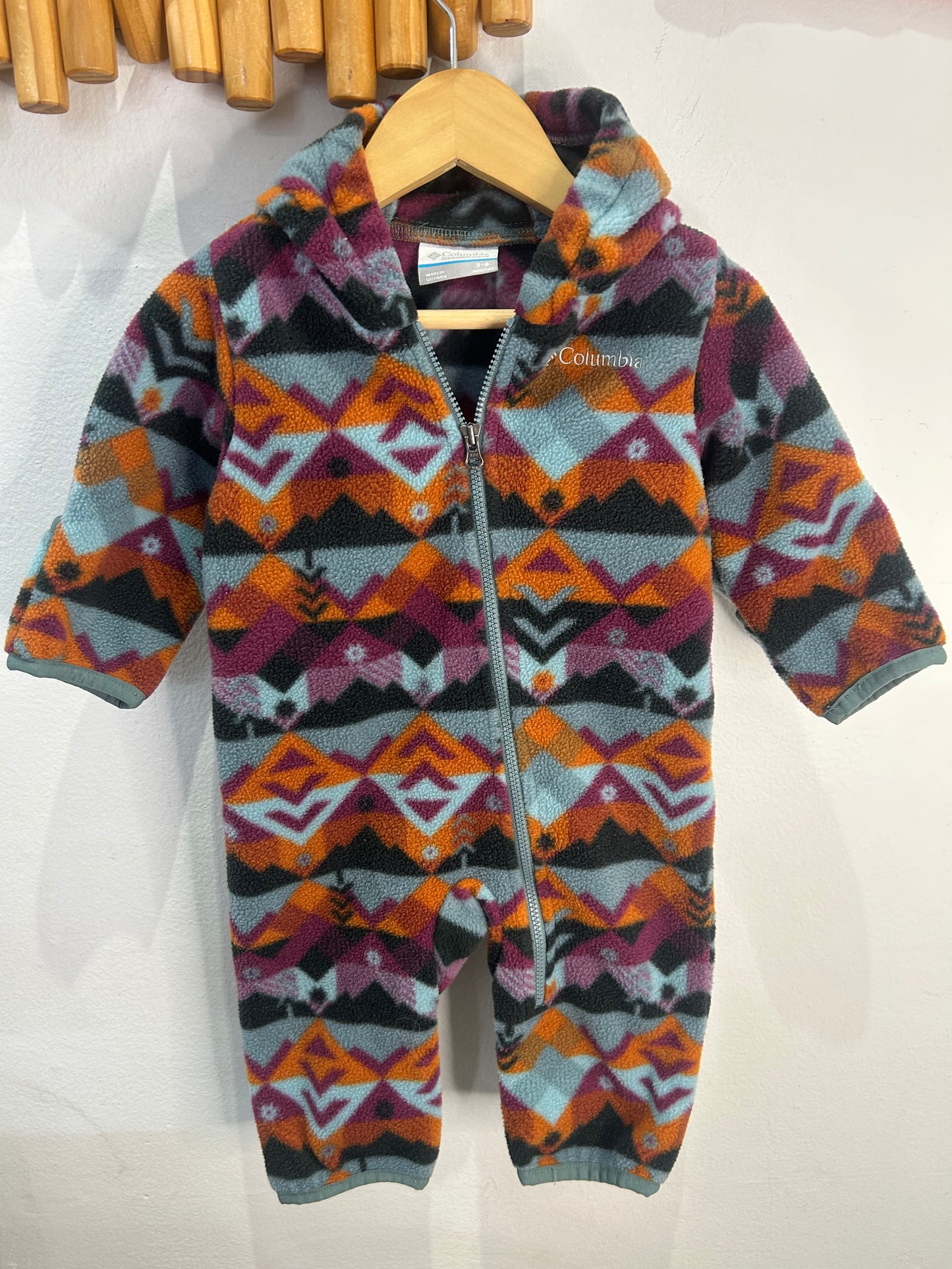Columbia geo fleece romper 3-6m