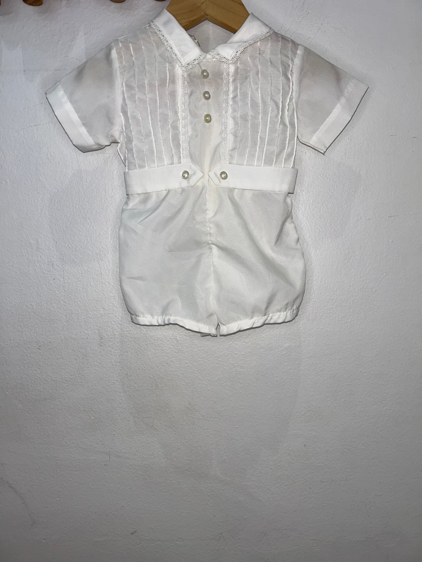 Vintage white shorty fancy romper 0-3m