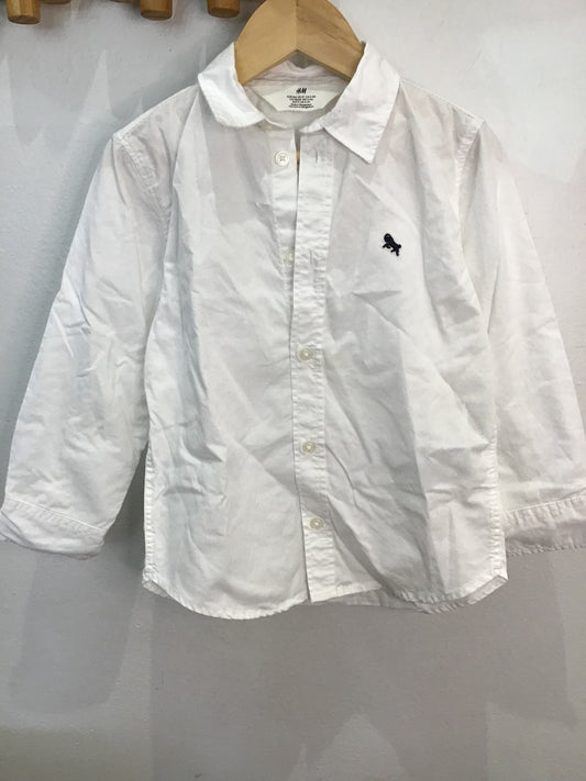White shirt wrinkle resistant 3-4y