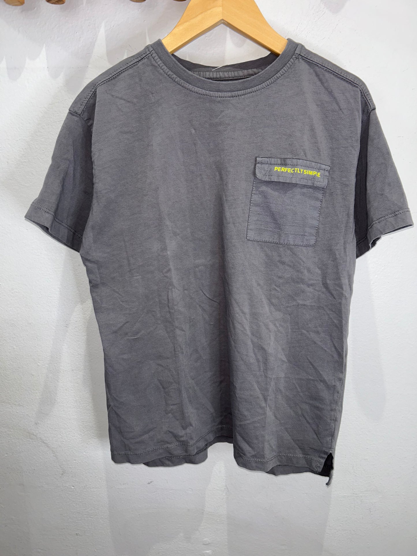 Grey perfectly simple tee 7y