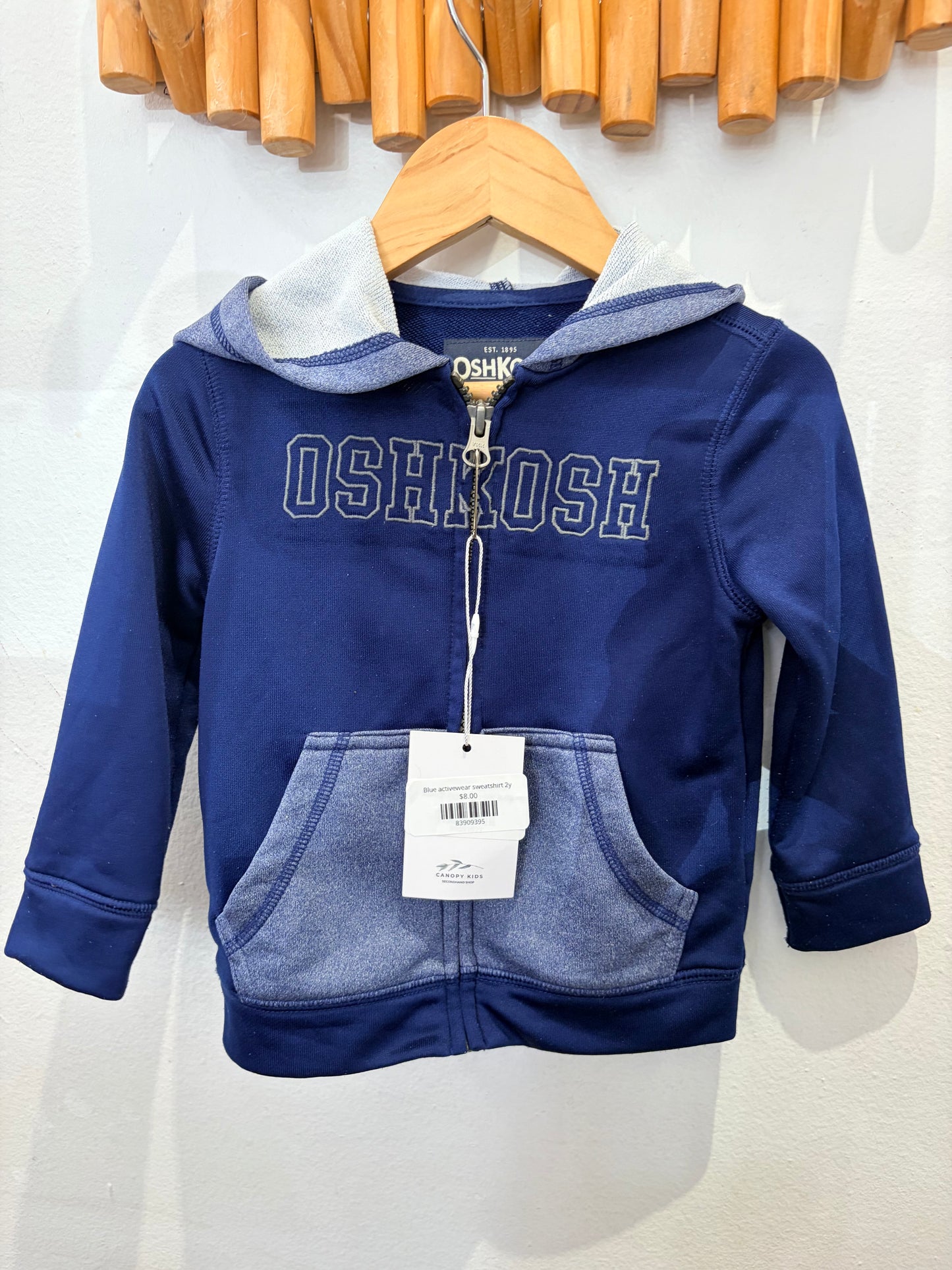 Blue activewear sweatshirt 2y