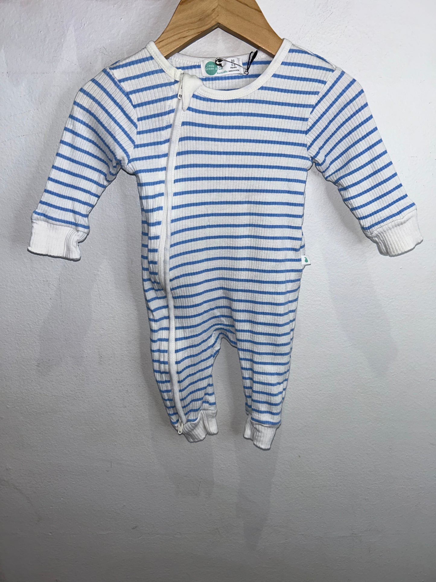 Light blue stripes sleeper 3-6m