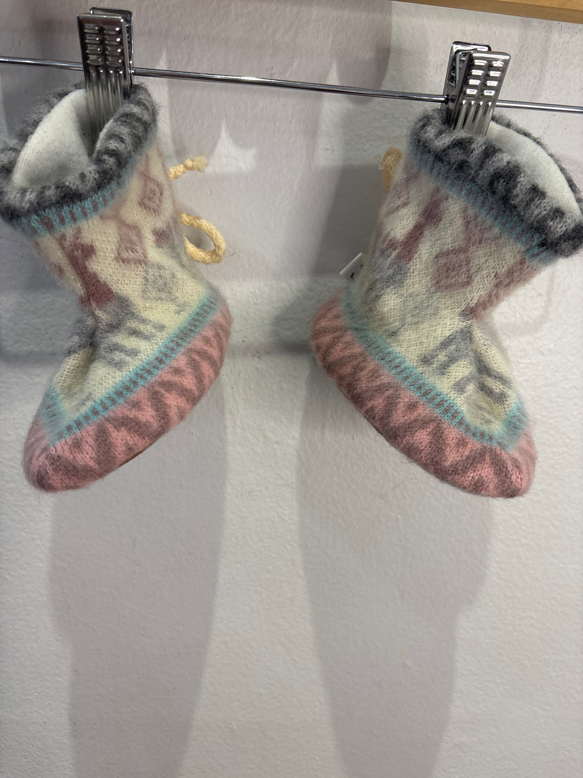 C4 wool booties