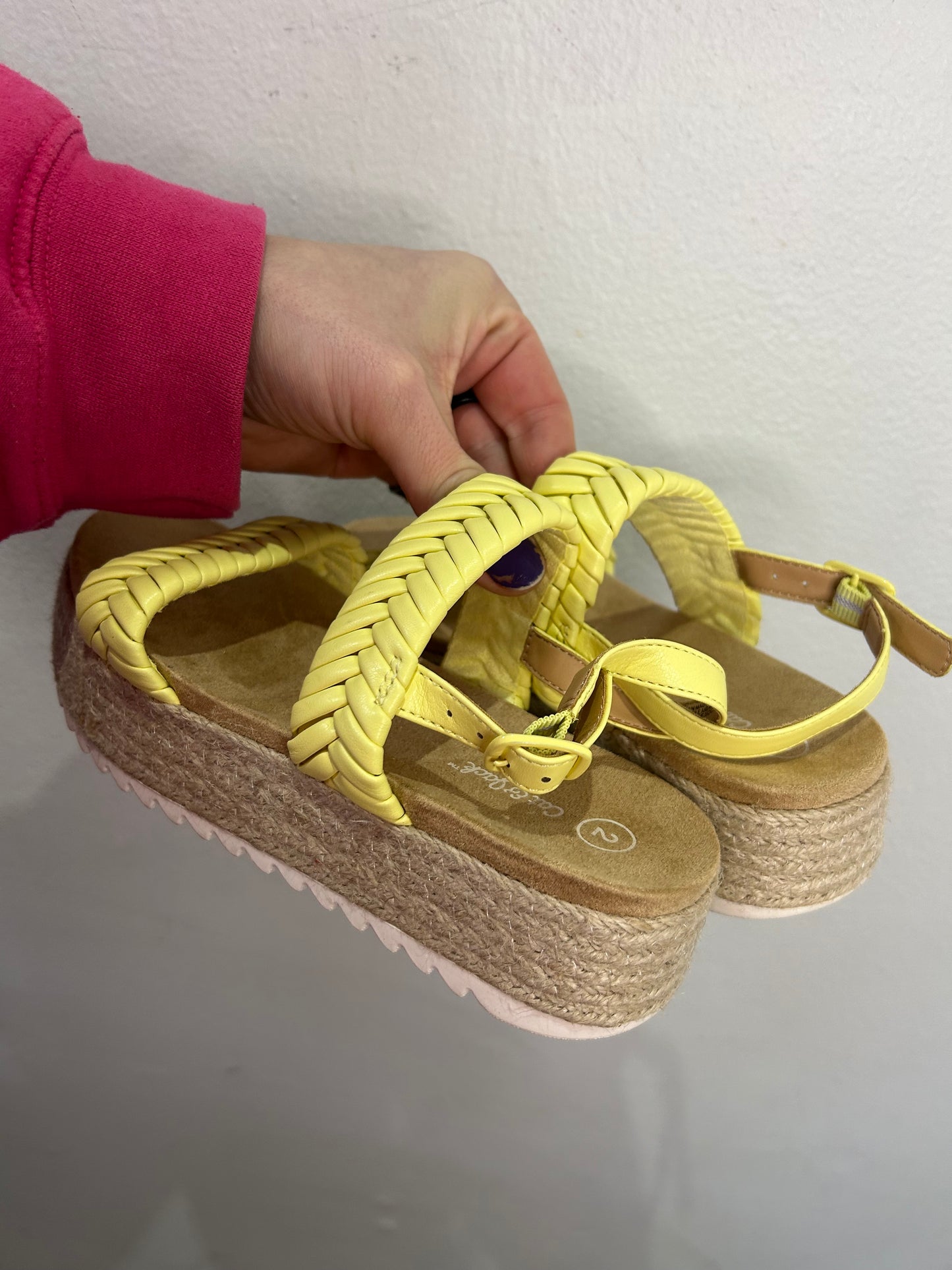 Y2 yellow sandals