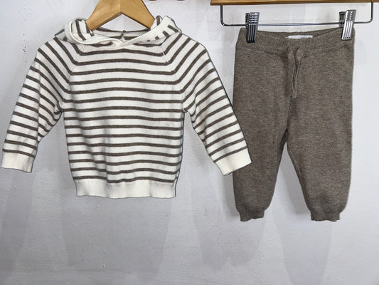 Beige and white stripes set 9-12m