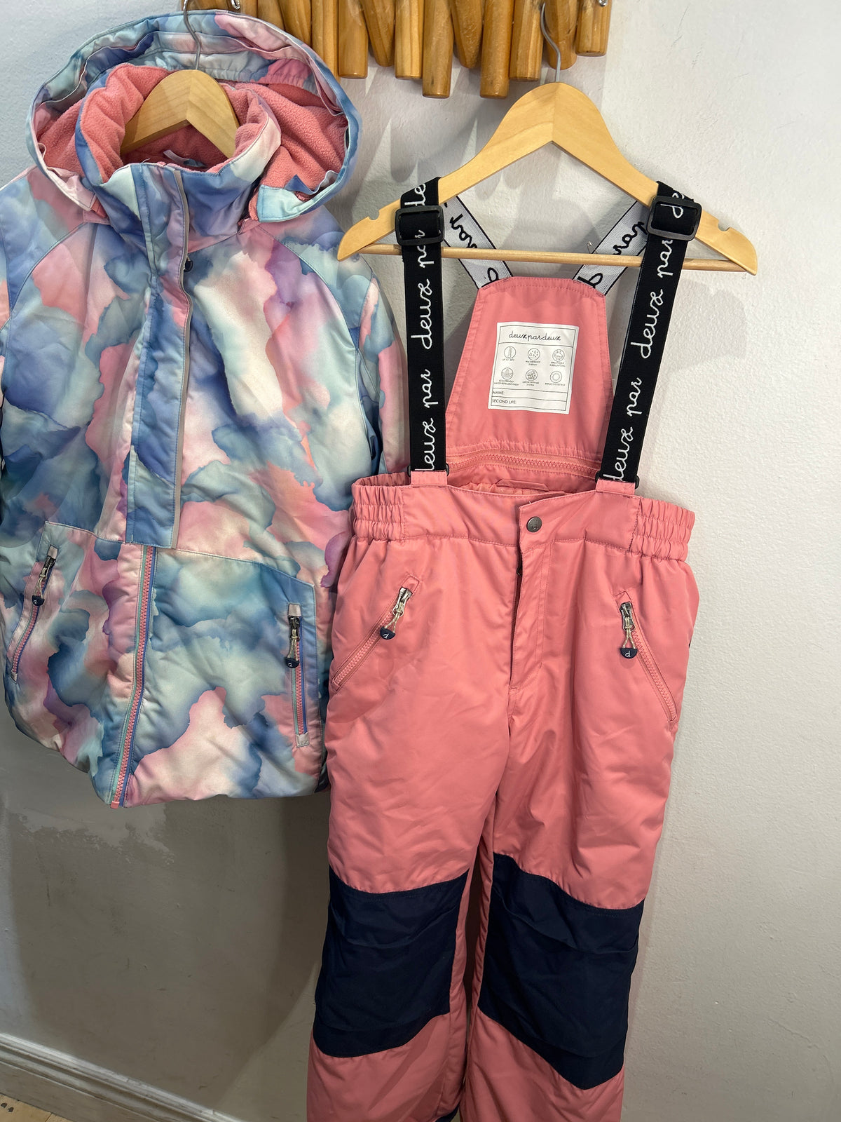 Deuxpardeux two piece snowsuit 9y