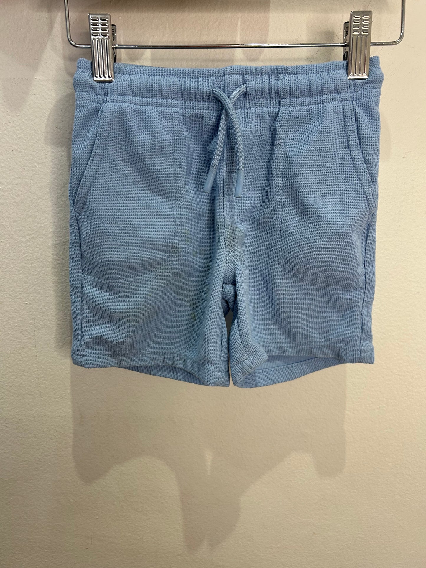 Light blue waffle shorts 3y