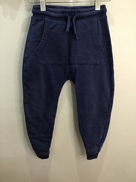 Joggers dark blue 3-4y