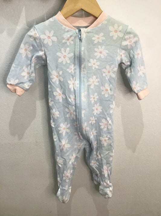 Sleeper daisies 3-6m