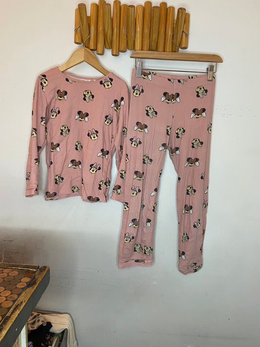 Pink minnie pyjamas 10y