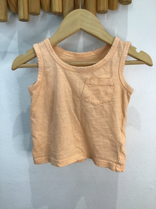 Tanktop peach 9-12m