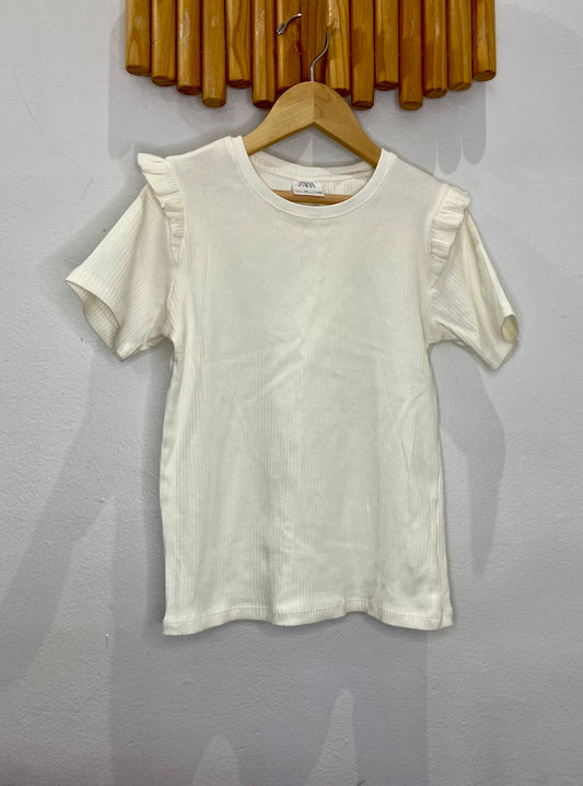 Ribbed frilly white tee 10y