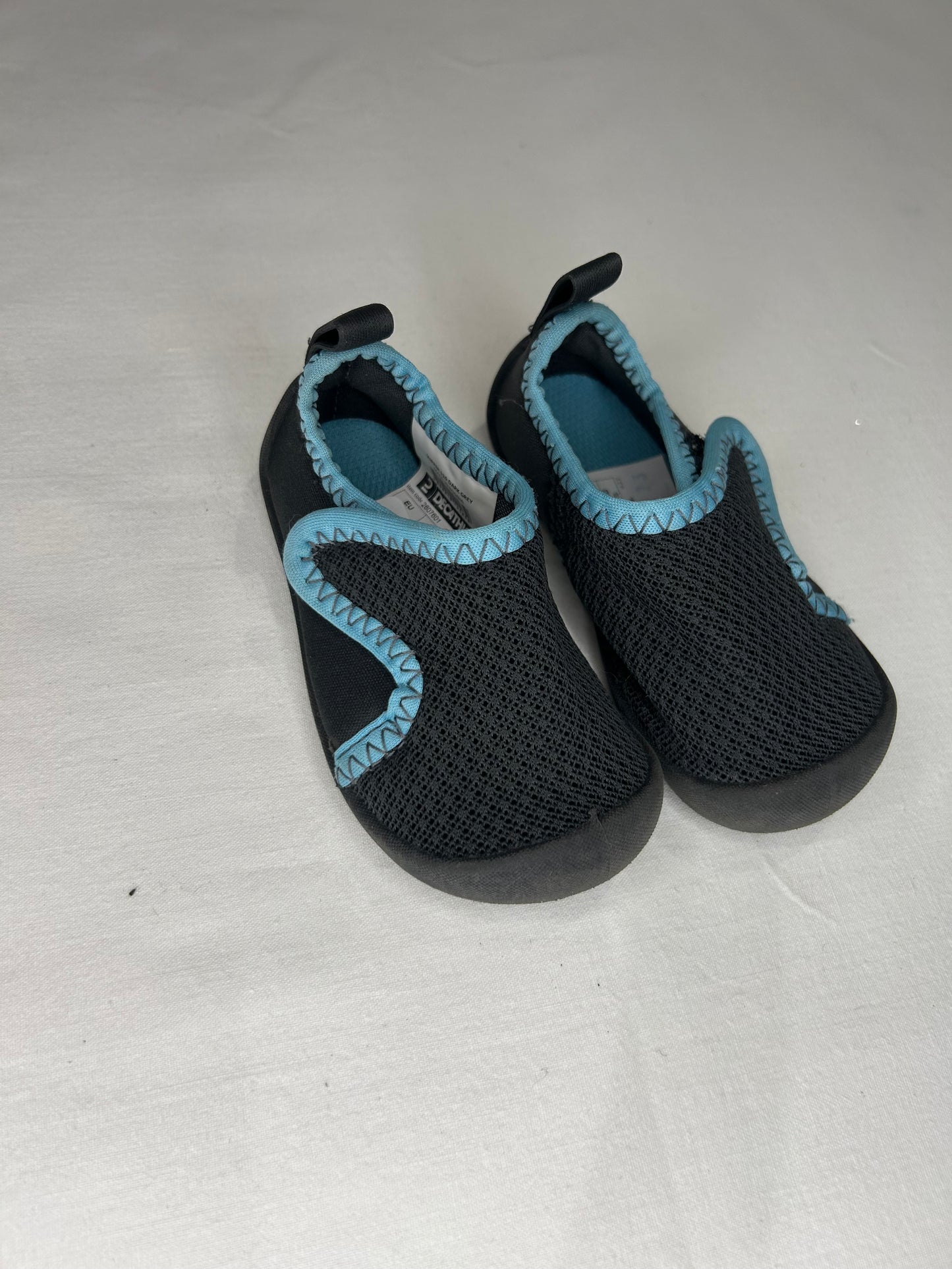 C4 water shoes