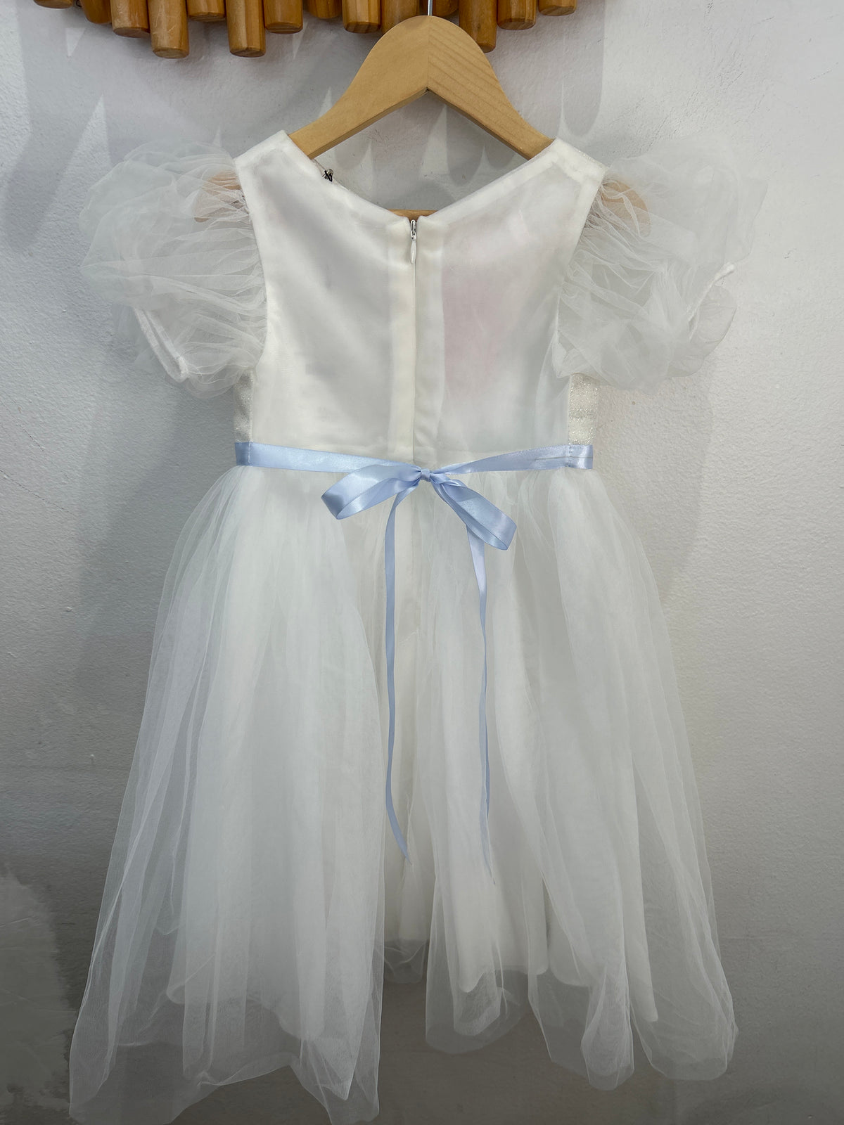 White very fancy dress 3y NEW