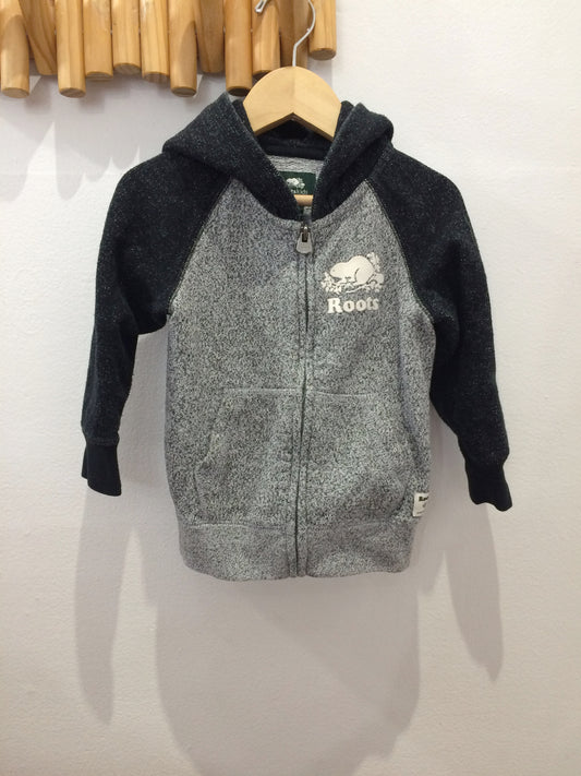 Roots salt and pepper sweatshirt 2y