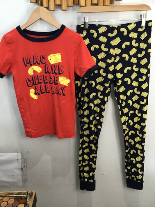 Pyjamas mac and cheese 14y