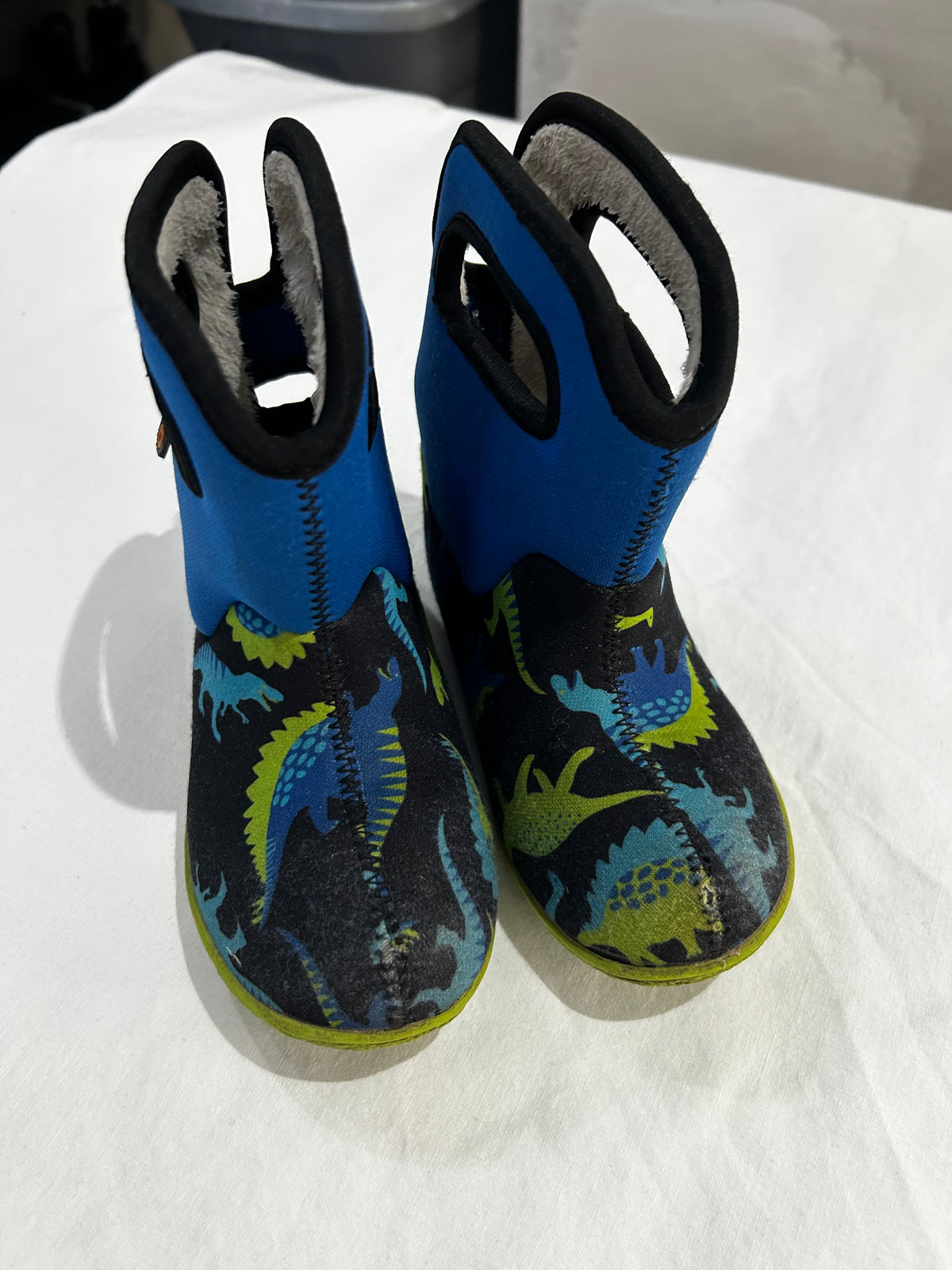 C9 Bogs lined dino boots*