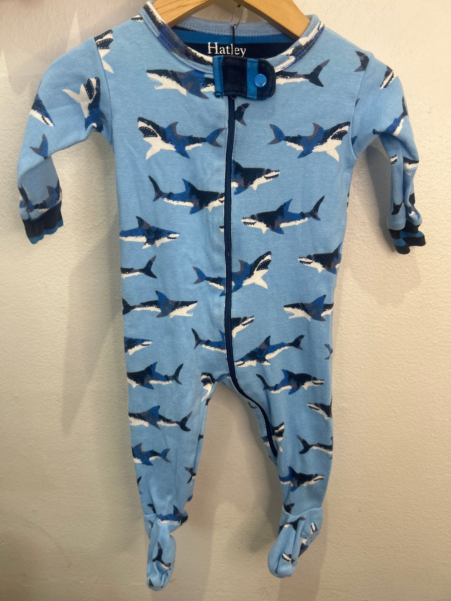 Hatley light blue shark sleeper 0-3m