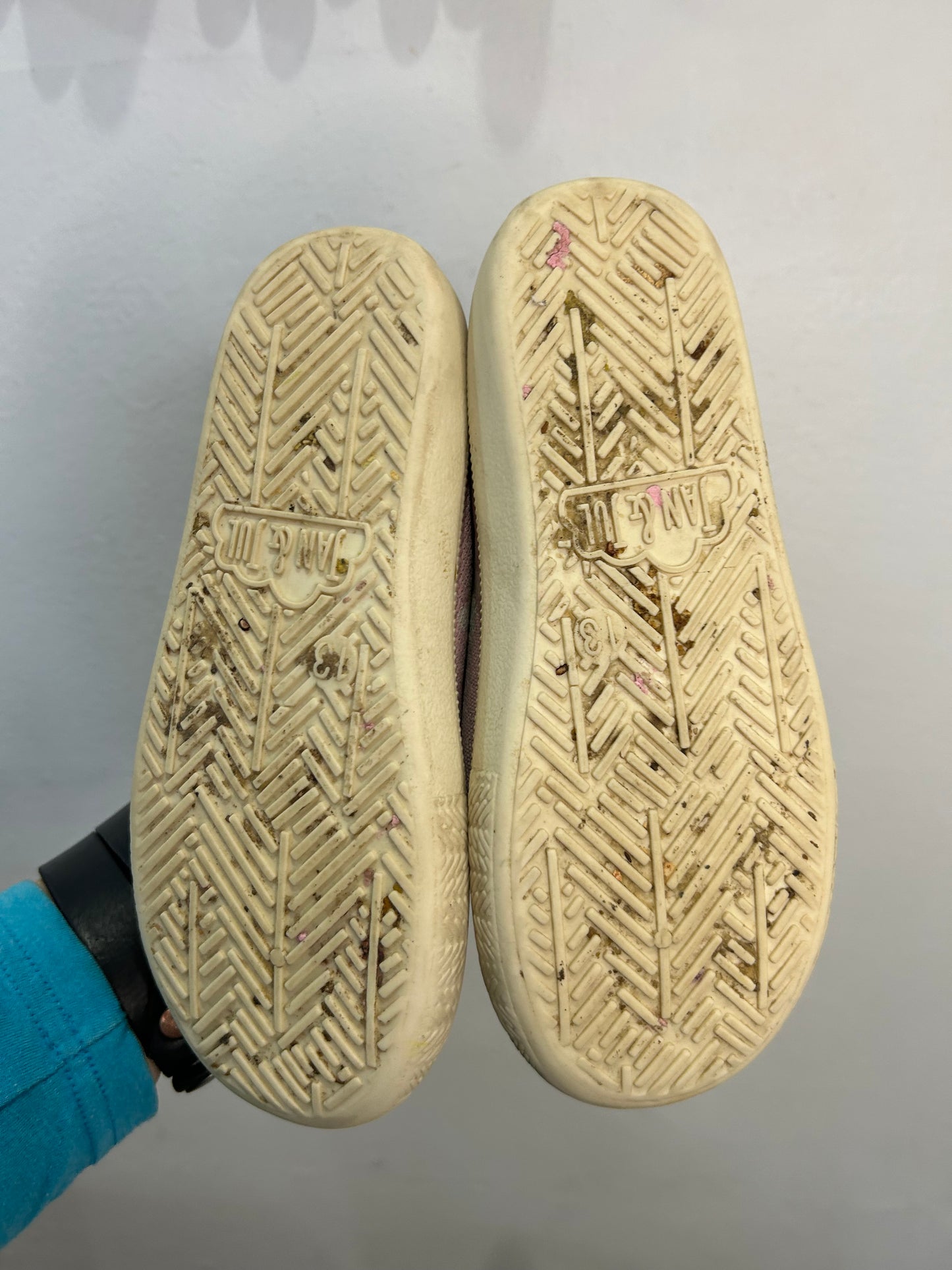 C13 Jan and Jul pull-on shoes*