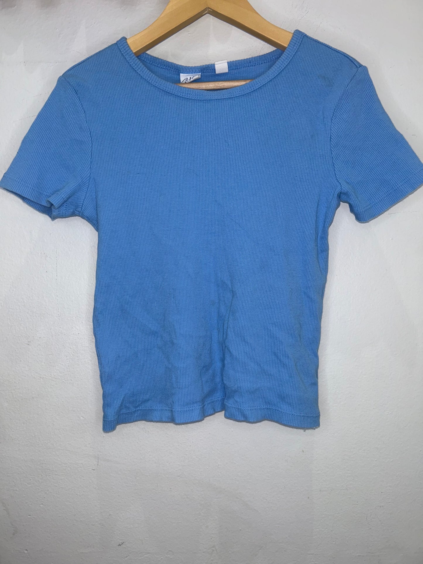 Blue ribbed tee 10y