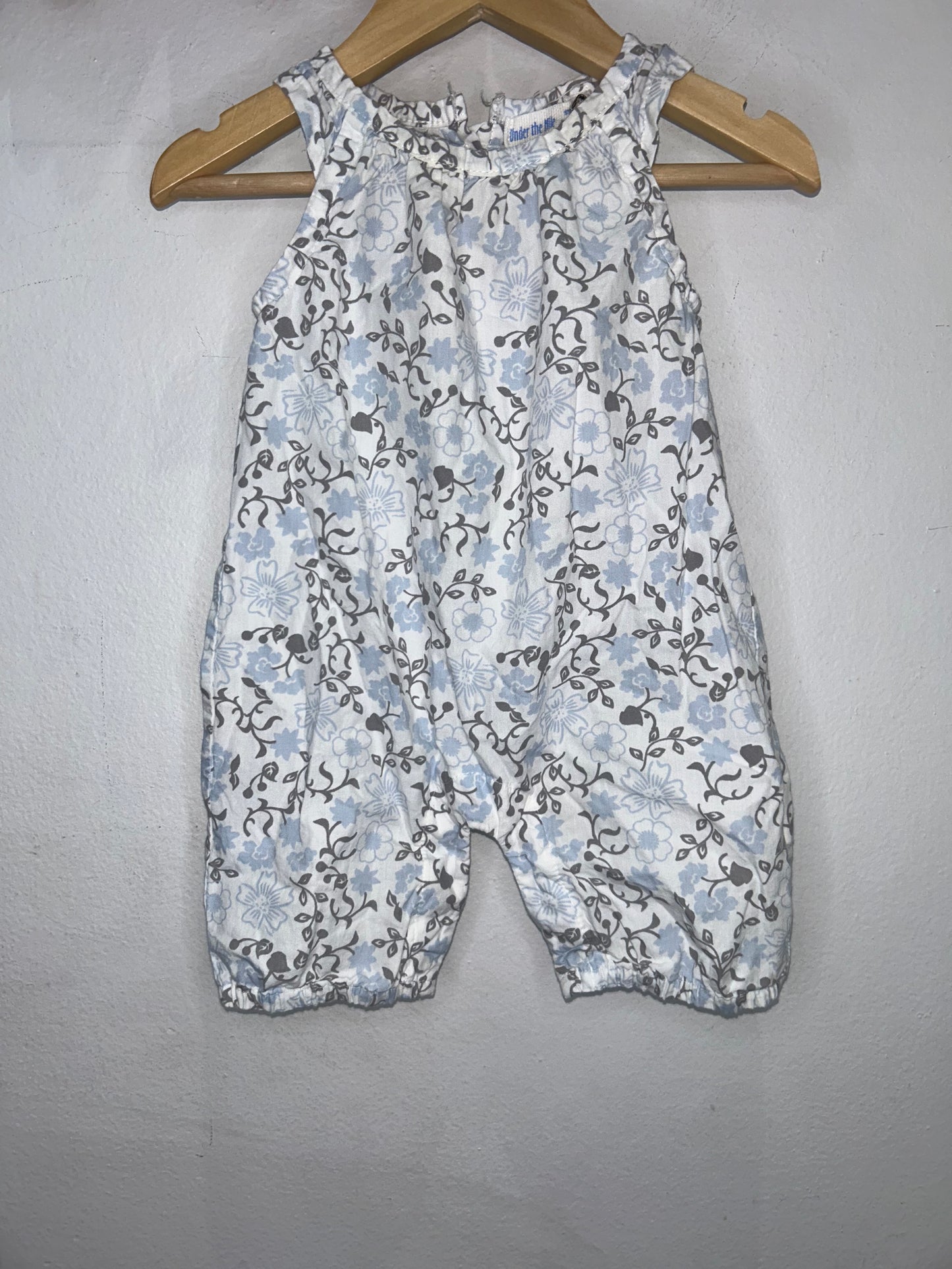 Light blue flowers romper 3-6m