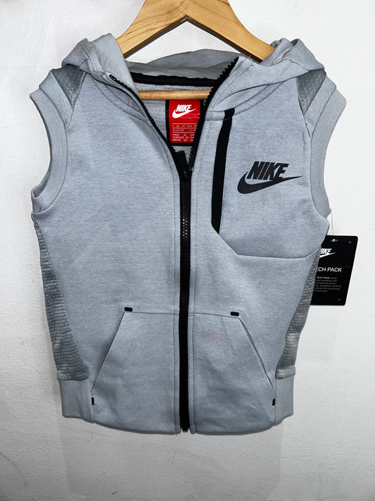 Nike hooded zip vest 3-4y NEW