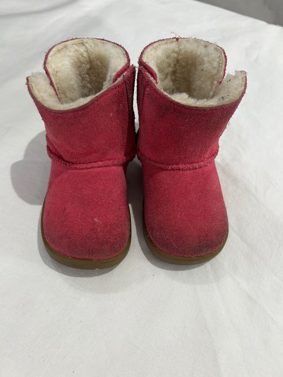 C4-5 pink Uggs