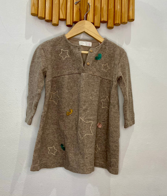 Brown stars sweater dress 3-4y