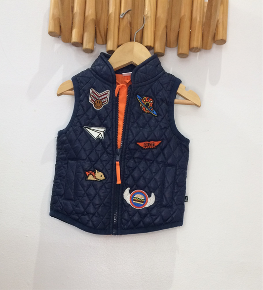 Deuxpardeux patches puffer vest 12m