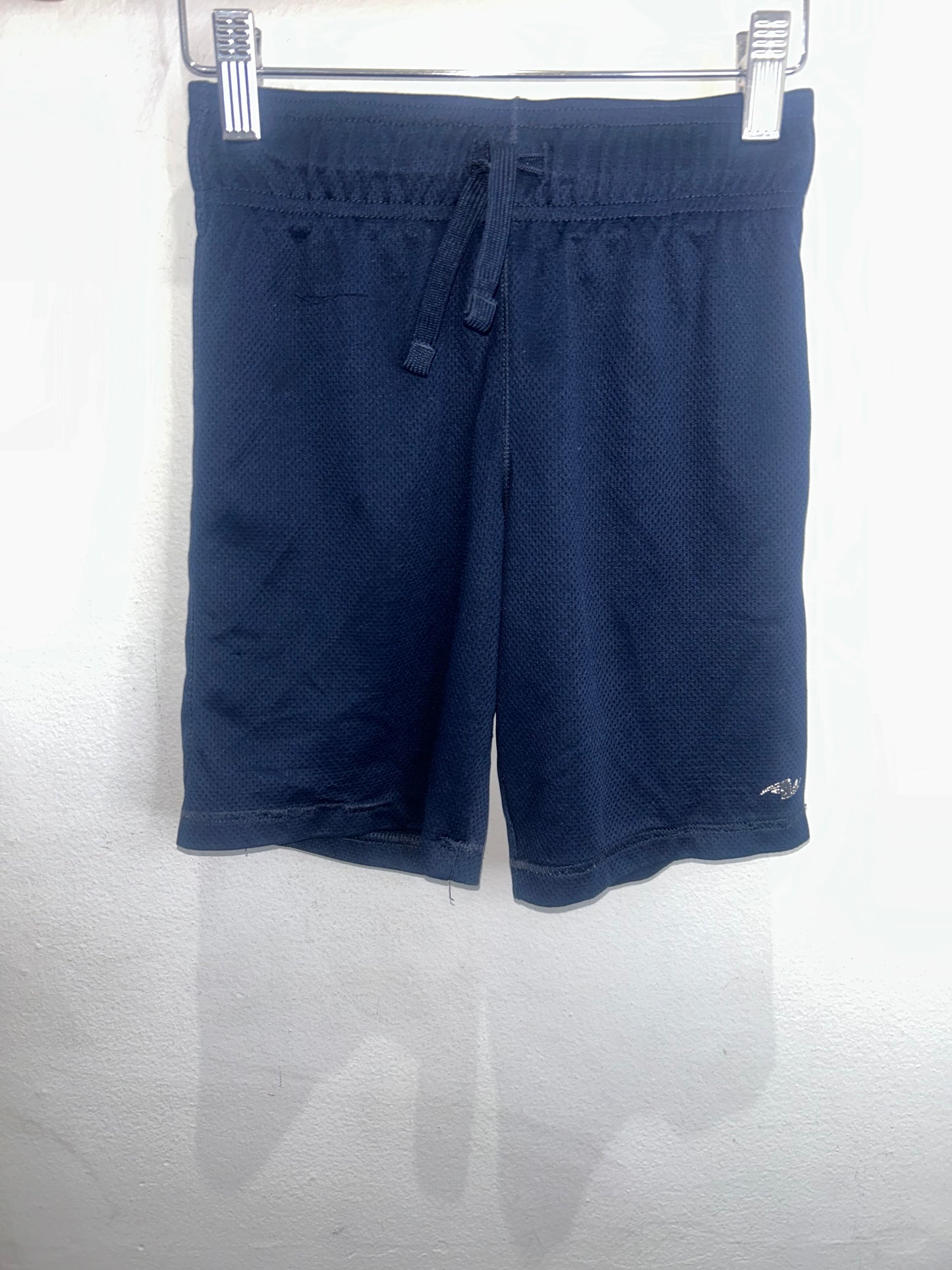 Navy basketball shorts 7-8y