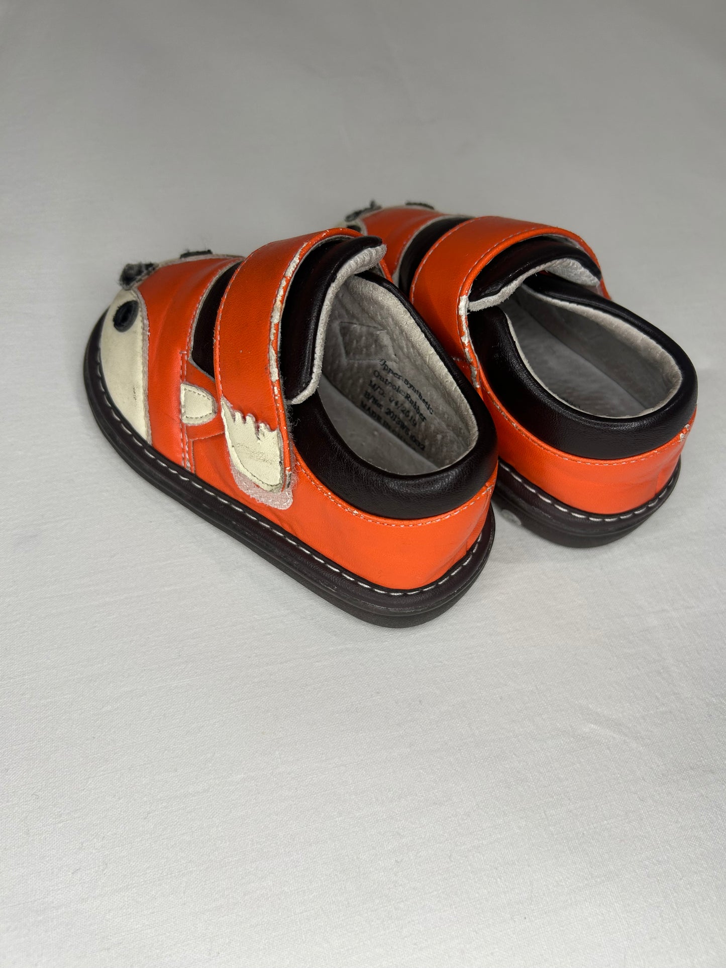 C5 Wee Squeak fox runners