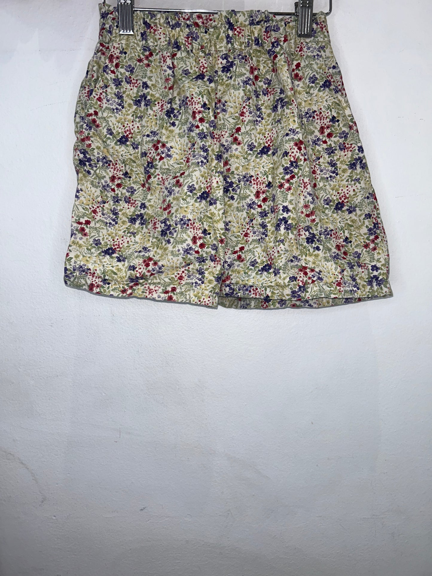 Garden shorts 9-10y